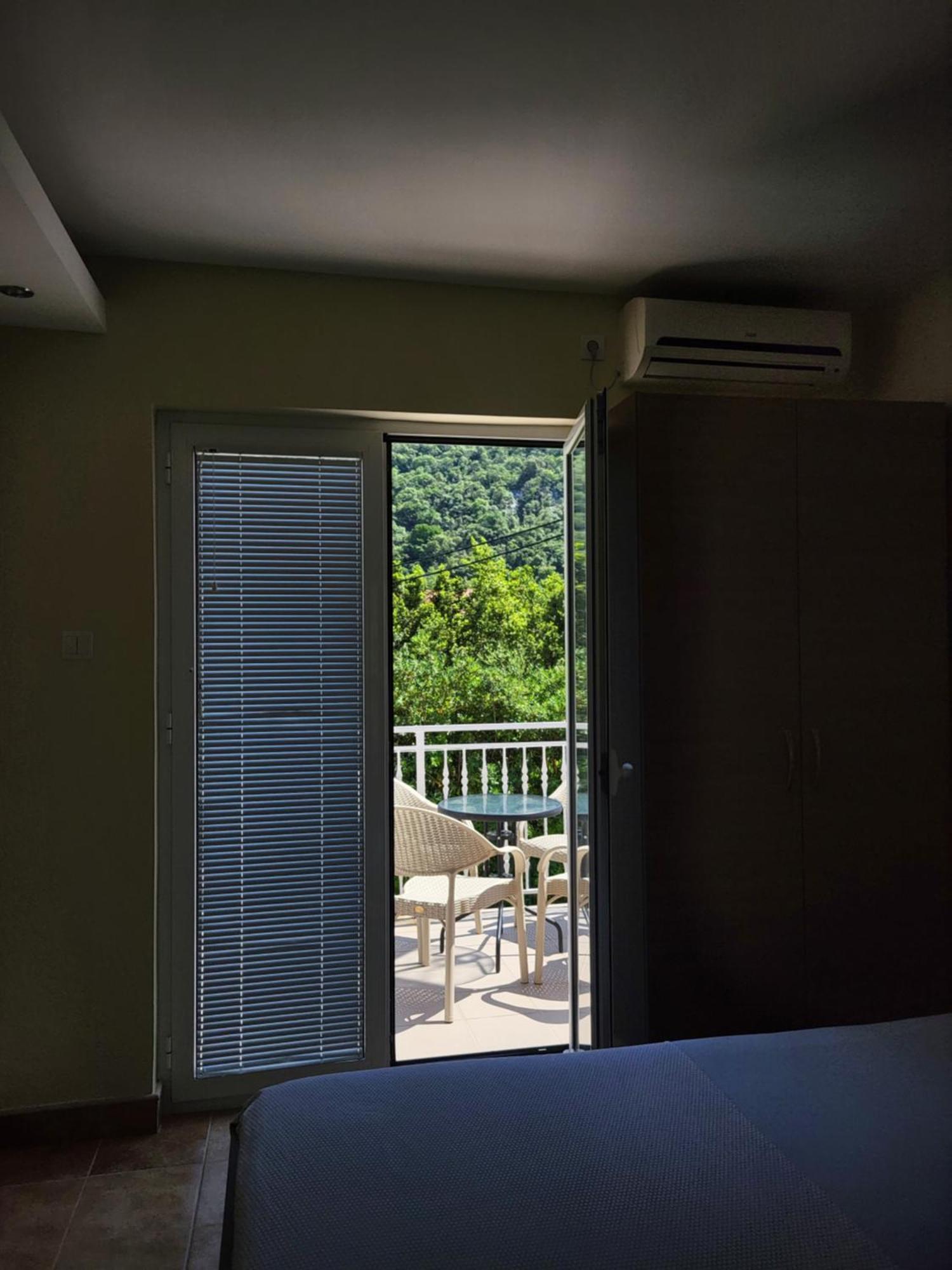 Apartments Lalevic ดอนิมอรินิ ภายนอก รูปภาพ